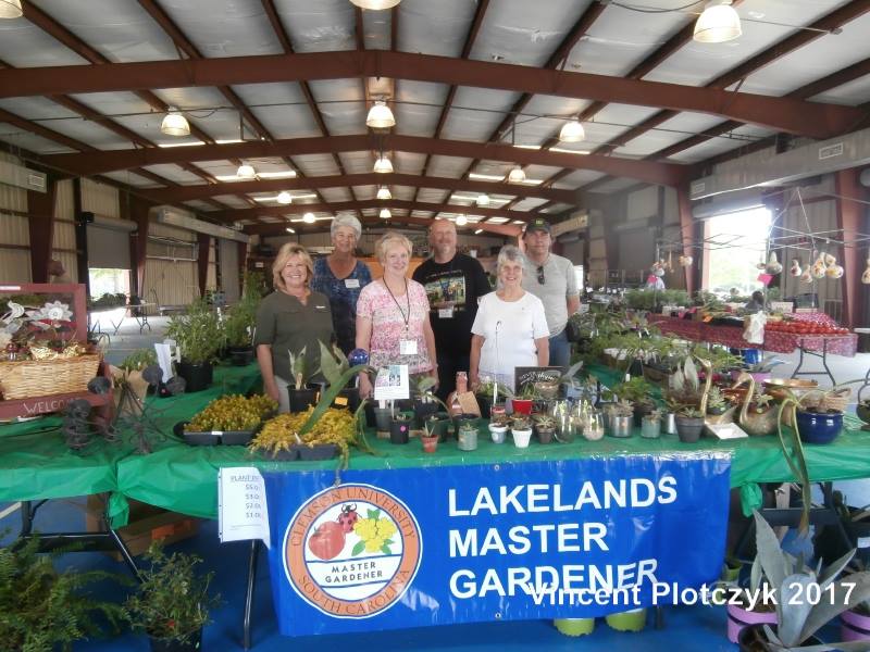 2017 Plant Sale Volunteers